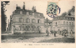 FRANCE - Gien - Faïencerie - Entrée Des Ateliers - Animé - Charette - Carte Postale Ancienne - Gien