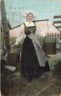FOLKLORE - Costume - Femme Paysanne En Costume Traditionnel - Colorisé - Carte Postale Ancienne - Trachten