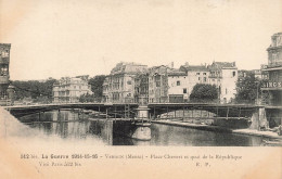 FRANCE - Verdun - Place Chevert Et Quai De La République - Carte Postale Ancienne - Verdun