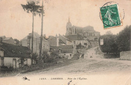 FRANCE - Lormes - Rue De L'église - Vue Sur Le Chemin Vers L'église - Des Maisons - Carte Postale Ancienne - Lormes