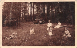 ENFANTS - Groupes D'enfants & Familles - Quatre Enfants - Une Femme -  Carte Postale Ancienne - Groepen Kinderen En Familie