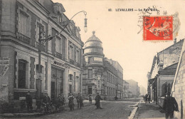 CPA 92 LEVALLOIS / LA RUE GIDE - Levallois Perret