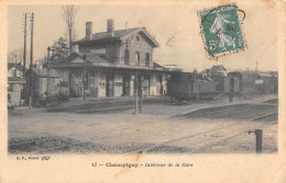 CPA 94 CHAMPIGNY / INTERIEUR DE LA GARE / TRAIN - Champigny Sur Marne