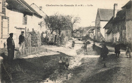 Chalautre La Grande * Le Ru * Villageois Village Enfants - Other & Unclassified
