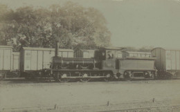 Inde - Locomotive Du Oudh & Rohilkund Railway - Treinen