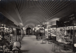 Udine - Galleria Lavoratore , Vespa 1964 - Udine