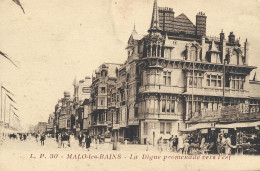 Cpa MALO-les-BAINS : La Digue Promenade Vers L'est ( Animée ) - Malo Les Bains