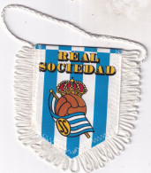 Fanion,Ecusson  REAL SOCIEDAD - Kleding, Souvenirs & Andere