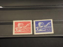 CECOSLOVACCHIA - 1957 RIVOLUZIONE/PIANTA  2 VALORI   - NUOVO(++) - Unused Stamps