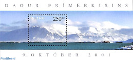 Iceland 2001 Esja Mountain S/s, Mint NH, Sport - Mountains & Mountain Climbing - Stamp Day - Unused Stamps