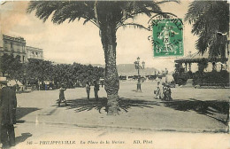 Algérie - Philippeville - La Place De La Marine - Animée - Oblitération Ronde De 1913 - Etat Coin Supérieur Gauche Très  - Skikda (Philippeville)