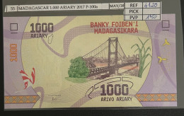 BILLETE MADAGASCAR 1.000 ARIARY 2017 P-100a SIN CIRCULAR - Autres - Afrique