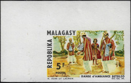 Madagascar 1966 Y&T 423 Non Dentelé. Danse D'ambiance Betsileo - Baile