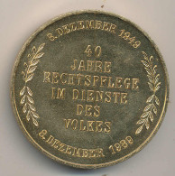 DDR, Nicht Mehr Verliehene Medaille 40 Jahre Rechtspflege Im Dienste Des Volkes, 8. Dezember 1989 In Orig. Schatulle - Altri & Non Classificati