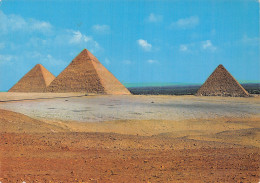 EGYPT GIZA PYRAMIDES - Guiza