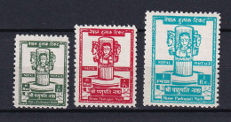 274 - NEPAL 1959 - Y&T 110/12 - Restauration Du Temple Dri Pasupati Nath - Neuf **(MNH) Sans Charniere - Népal