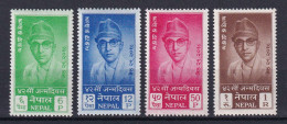 274 NEPAL 1961 - Y&T 119/22 - Roi Mahendra - Neuf **(MNH) Sans Charniere - Népal