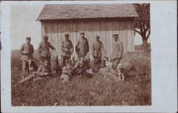 603973 | Feldpostkarte, Foto Einer Hundestaffel, Zensur  | Konstanz (W - 7750), -, - - Militares