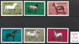 ROUMANIE 3528 à 33 * Côte 6.50 € - Unused Stamps