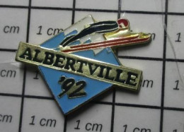 1119 Pin's Pins / Beau Et Rare / JEUX OLYMPIQUES / SAUT A SKIS ALBERTVILLE - Jeux Olympiques