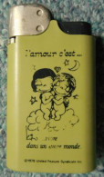 10 Briquet Djeep Love Is L'amour C'est... Vivre Dans Un Autre Monde (vide) - Andere & Zonder Classificatie