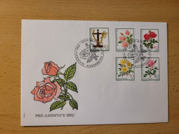 FDC Suiza 1982 - Rozen