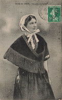 FOLKLORE - Costumes - Etude De Coiffe - La Vraie Choletaise - Carte Postale Ancienne - Trachten