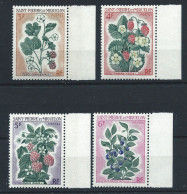 St Pierre Et Miquelon N°401/04** (MNH) 1970 - Fleurs Et Fruits - Unused Stamps