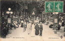 FRANCE - Vichy - Vue Sur L'allée Centrale Du Parc - Animé - Carte Postale Ancienne - Vichy