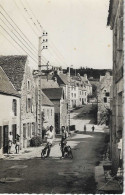 Saint Michel En Greves- Vue Sur Le Bourg- Cyclistes-  Psm - Saint-Michel-en-Grève