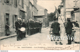 Les Sapeurs- Pompiers De NANTERRE - Salut Au Drapeau. Beau Plan. 2 Scans BE - Firemen