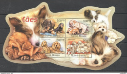 Bc654 2011 Guinea-Bissau Fauna Pets Dogs Caes Kb Mnh - Dogs