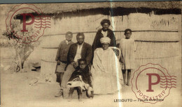 LESOTO. LESOTHO. LESSOUTO - Leshoto Famille Chrétienne - Lesotho