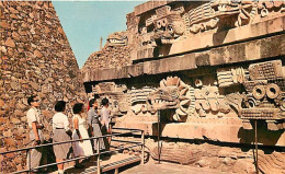 Mexique - Mexico - San Juan Teotihuacan - Templo De Quetzalcoatl - Feathered Serpents Carved In Stone Adorn The Temple O - Mexico