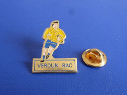 Pin's Rugby Verdun RAC Rugby Athlétic Club - Verdun-sur-le-Doubs - Saone Et Loire (PJ29) - Rugby