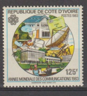 CÔTE D'IVOIRE : Année Mondiale Des Télécommunications : Centre De Tri, Bureau De Poste, Opérateur - Ivoorkust (1960-...)