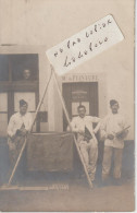 LUNEVILLE - Des Militaires ( Et Peintres ) Du 8ème Dragons De La Classe 1906-07   ( Carte Photo ) - Luneville