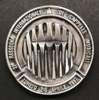 Medaglia Rassegna Internazionale Cappelle Musicali Loreto 1997 62 Mm - Profesionales/De Sociedad