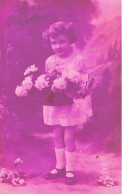 FETES - VOEUX - Sainte Catherine - Vive Ste Catherine - Un Enfant Tenant Un Bouquet De Fleur - Carte Postale Ancienne - Santa Caterina