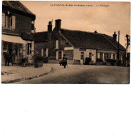 45 LA FERTE SAINT AUBIN Façade Café De La  Montagne ,terrasse Avec Clients - La Ferte Saint Aubin