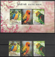 India 2016 Exotic Birds Parrots Blue Throated Macaw Wildlife Fauna Sheetlet & Complete Set (II) MNH As Per Scan - Unused Stamps