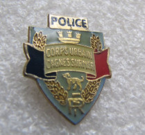 PIN'S   POLICE    CORPS  URBAIN  CAGNES  SUR MER - Polizia