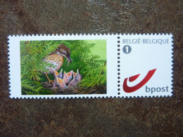 Oisillons Dans Le Nid  ** MNH - 1985-.. Oiseaux (Buzin)