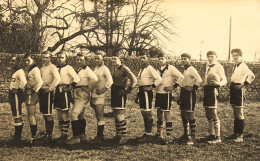 Poitiers * Carte Photo 1928/29 * F.C.P. Football Club Poitevin * équipe Sport Sportis Foot Sports * Photographe Remblier - Poitiers