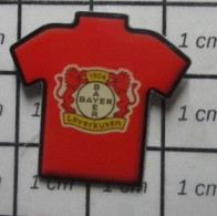 615A Pin's Pins / Beau Et Rare / SPORTS /  MAILLOT CLUB DE FOOT BAYER LEVERKUSEN - Fútbol