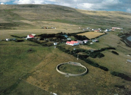 1 AK Falkland Islands * Military Cemetery At San Carlos - Britischer Kriegsfriedhof Auf Den Falklandinseln - Siehe Scan - Falkland Islands