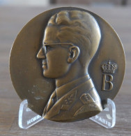 Médaille Collection Roi Baudouin 100 Eme Anniversaire Credit Communal Belgique - Royaux / De Noblesse