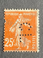 FRANCE C N° 235 CL 205 Semeuse Perforé Perforés Perfins Perfin !! - Sonstige & Ohne Zuordnung