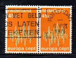 R107a - OLANDA 1973 , Coppia Del 45 Cent Usato N. 959 . EUROPA CEPT - Used Stamps