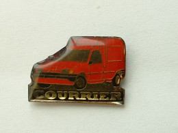 PIN'S FORD COURRIER - Ford